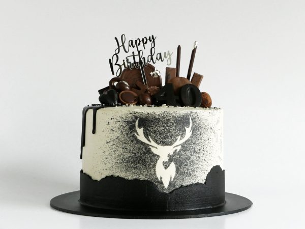 Bloke's Cake - deer